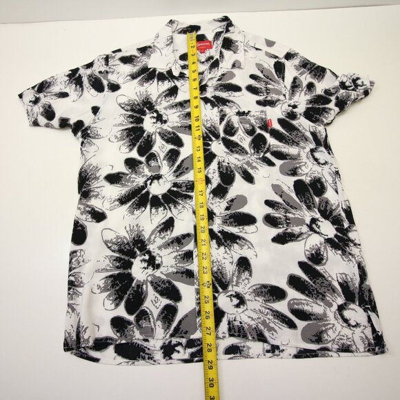 Supreme Daisy Floral Rayon Shirt Mens L Short Sleeve Button 2017 White Black - Picture 11 of 11